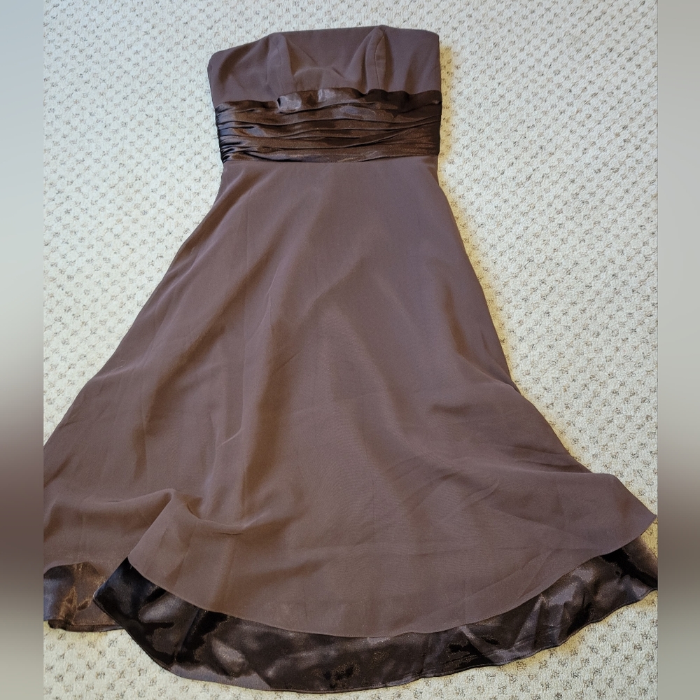 Strapless dress